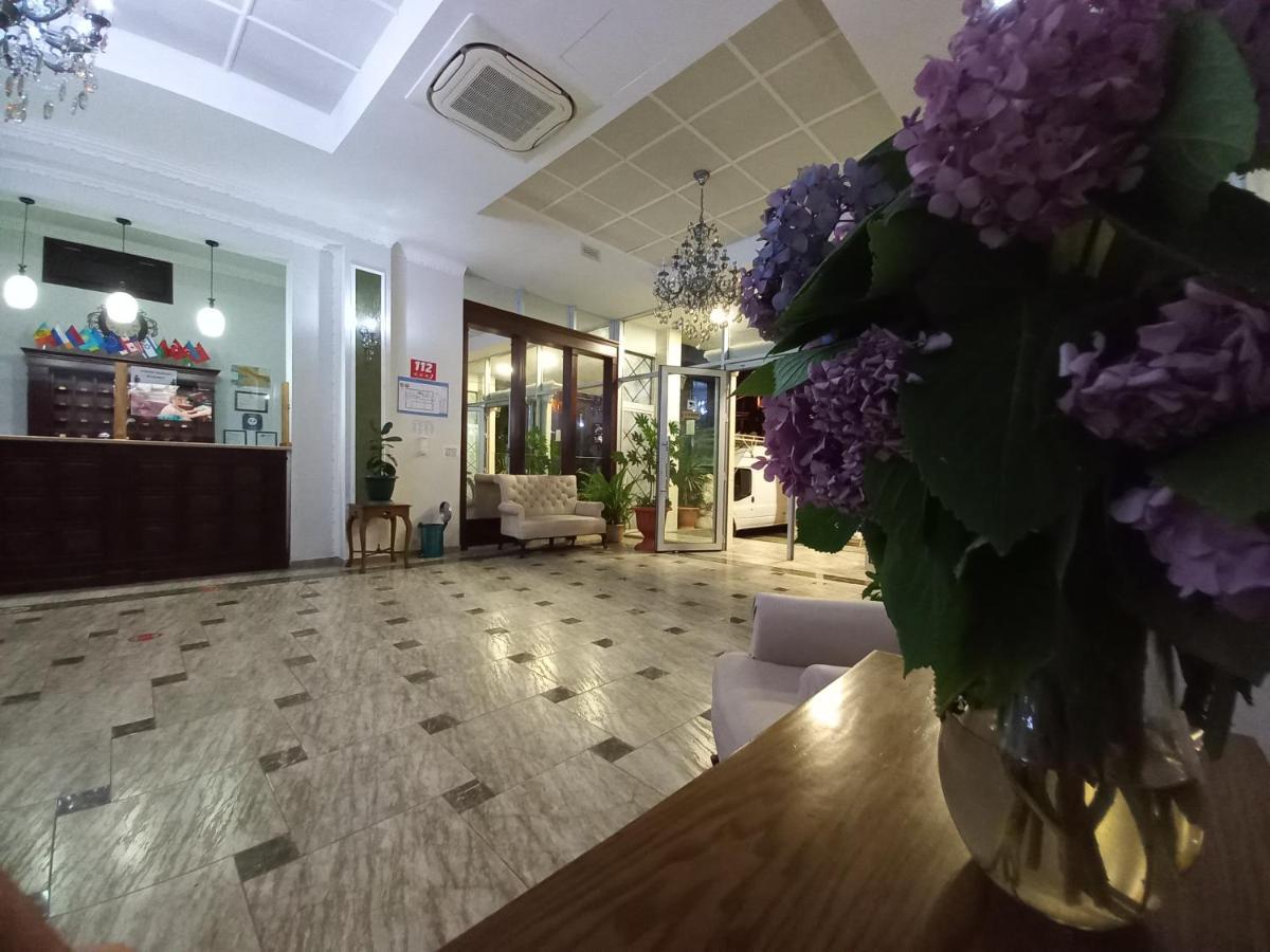 National Hotel Kobuleti Dış mekan fotoğraf