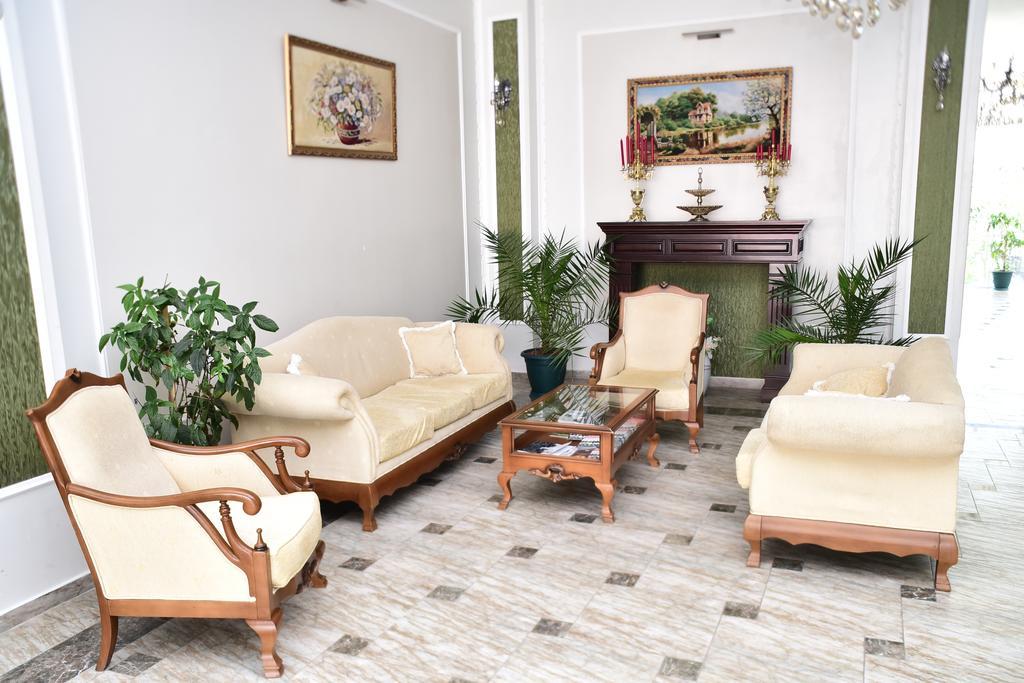 National Hotel Kobuleti Dış mekan fotoğraf