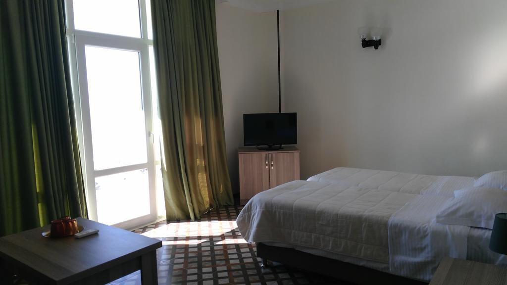National Hotel Kobuleti Dış mekan fotoğraf