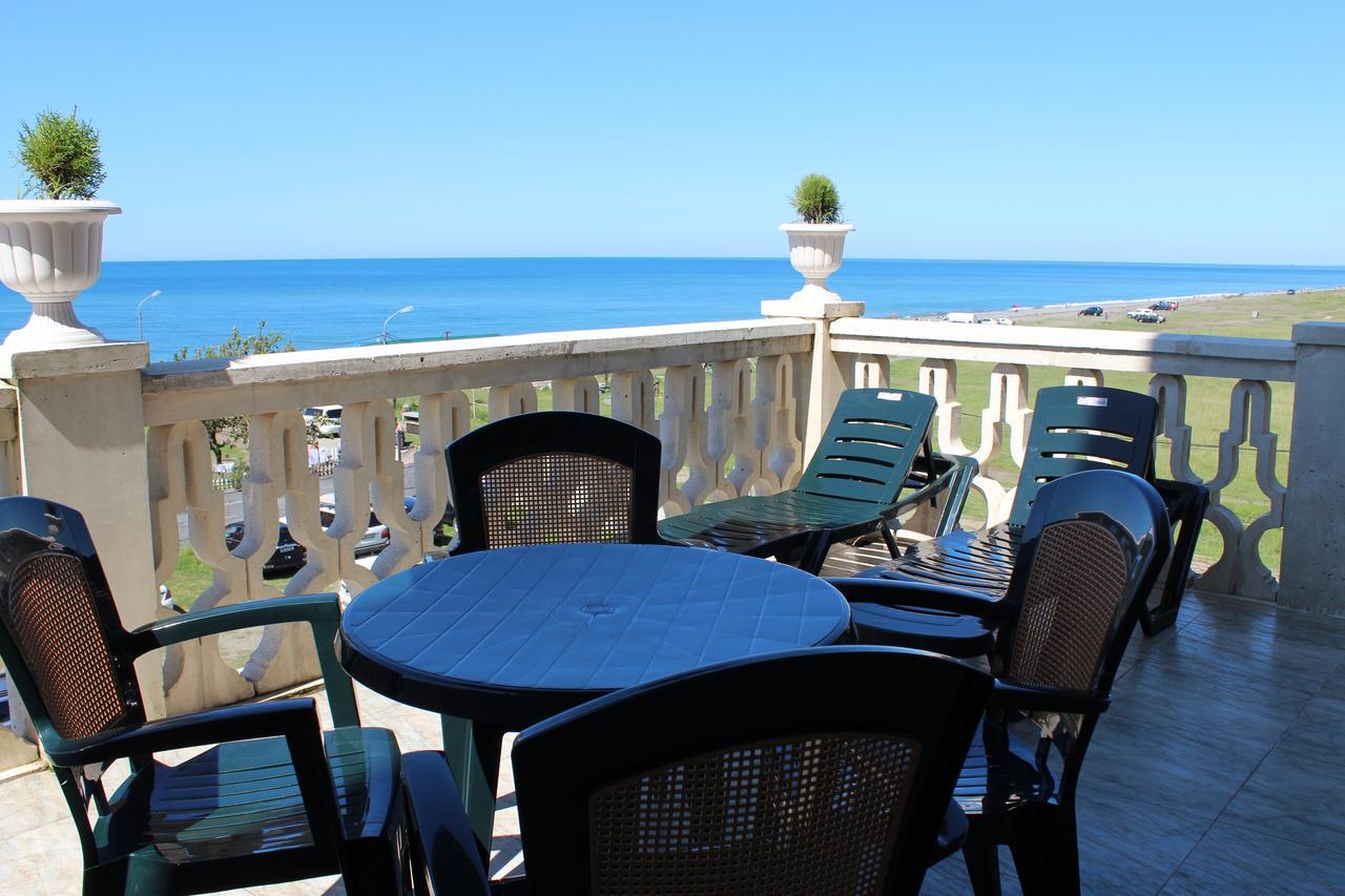 National Hotel Kobuleti Dış mekan fotoğraf