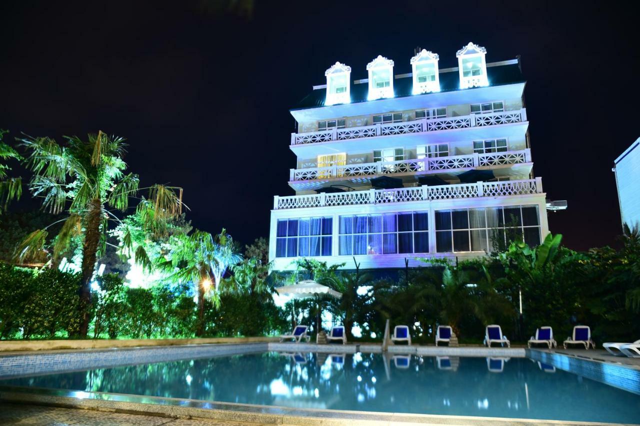 National Hotel Kobuleti Dış mekan fotoğraf